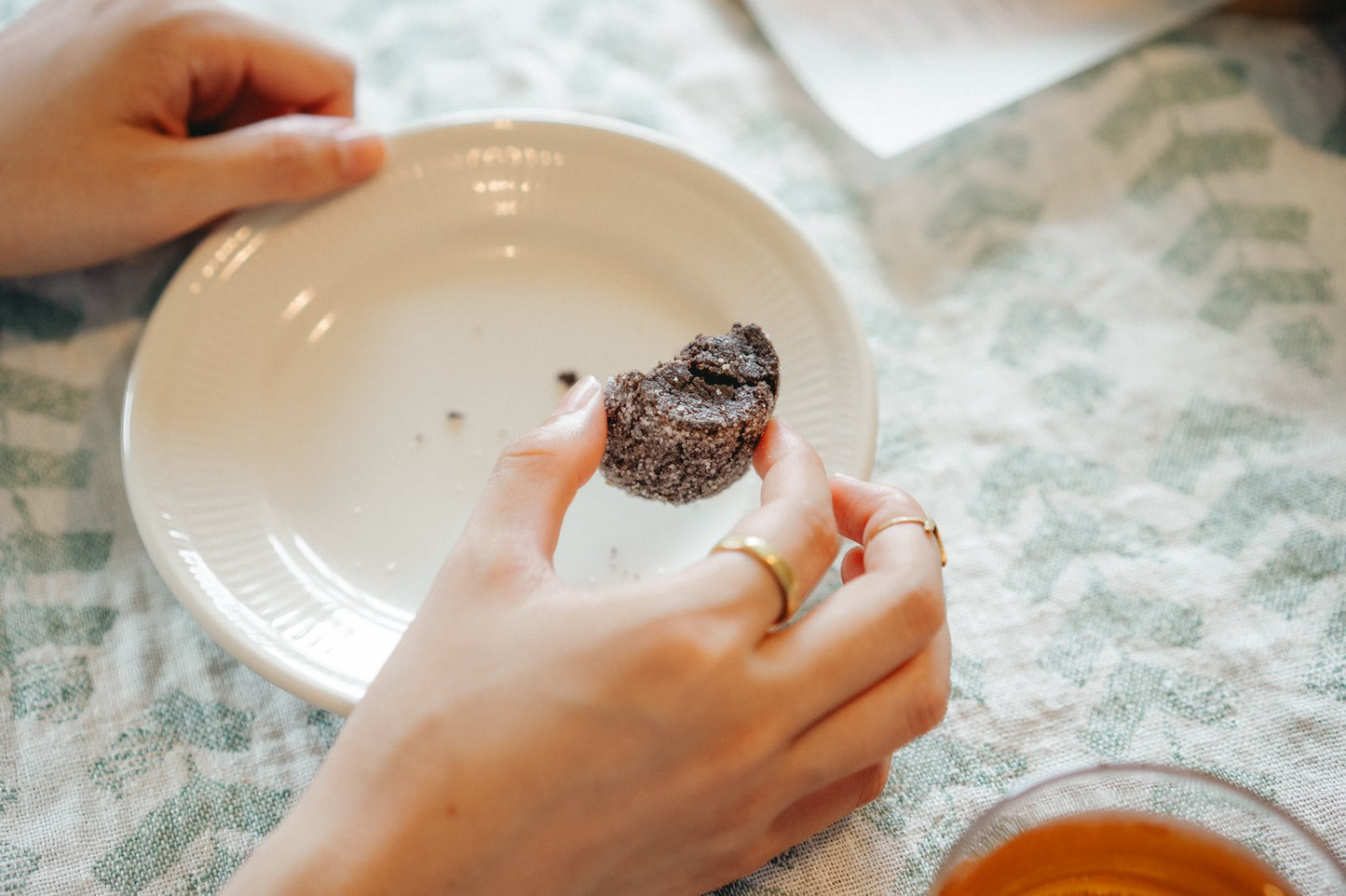 【2缶 送料込み | 2/10(火)21:00~予約開始】厚切りディアマンクッキーのクッキー缶